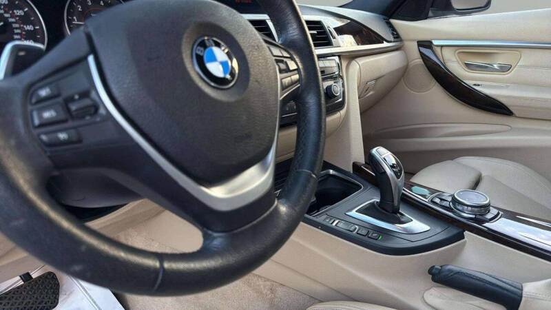 2016 BMW 3 Series 328i