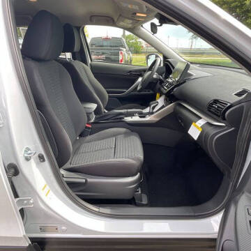 2026 Mitsubishi Eclipse Cross ES