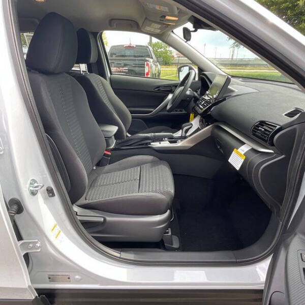 2026 Mitsubishi Eclipse Cross ES