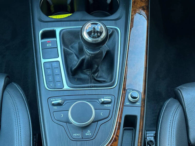 2017 Audi A4 2.0T quattro Premium Plus