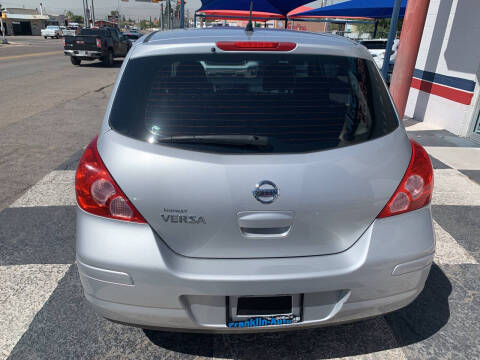 2012 Nissan Versa 1.8 S