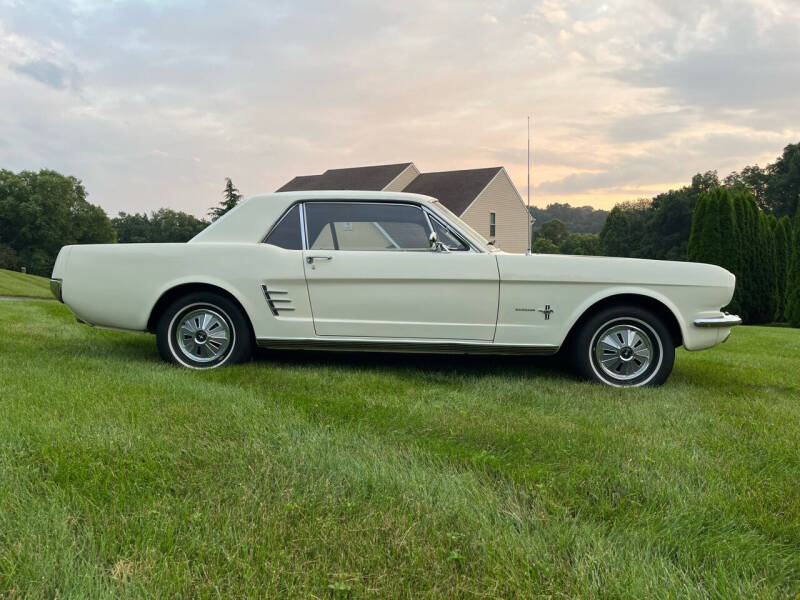 1966 Ford Mustang