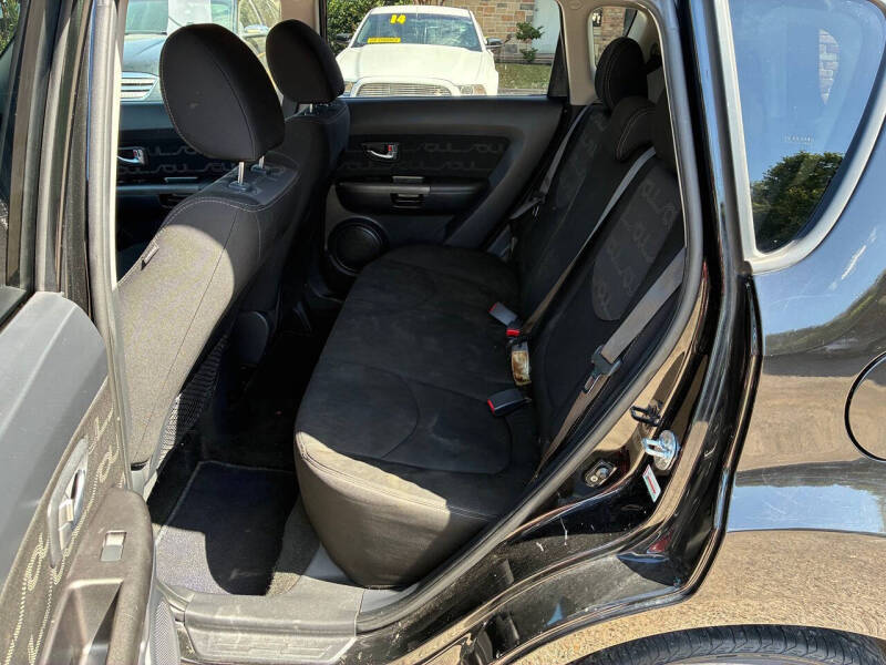 2012 Kia Soul +