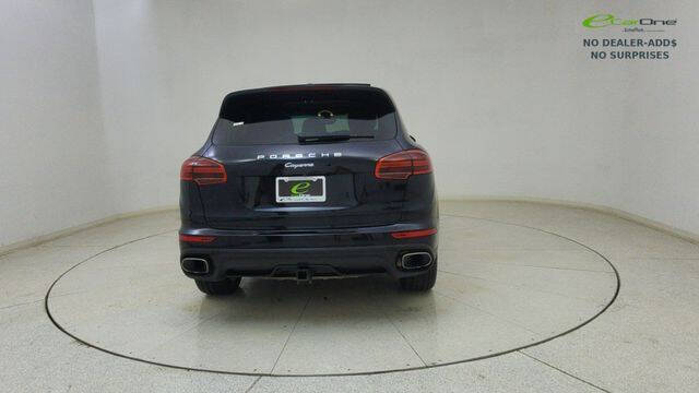 2016 Porsche Cayenne