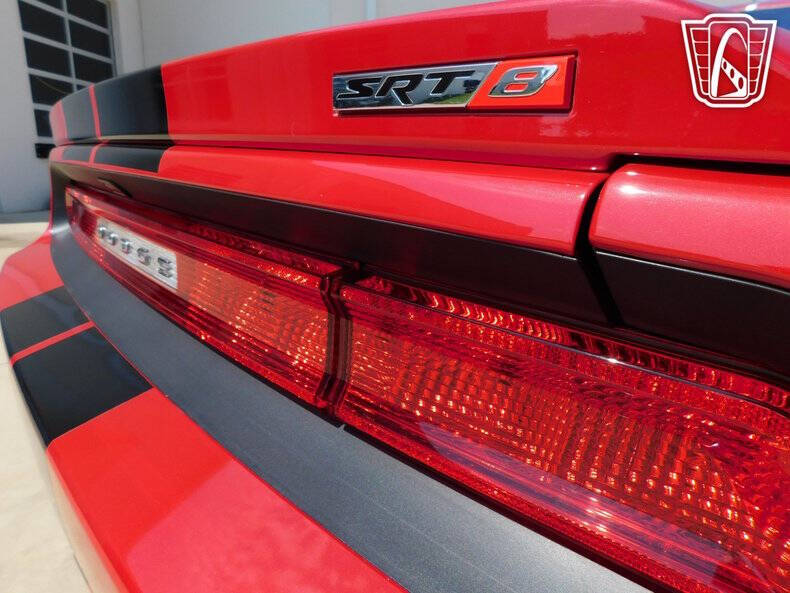 2011 Dodge Challenger SRT8 392