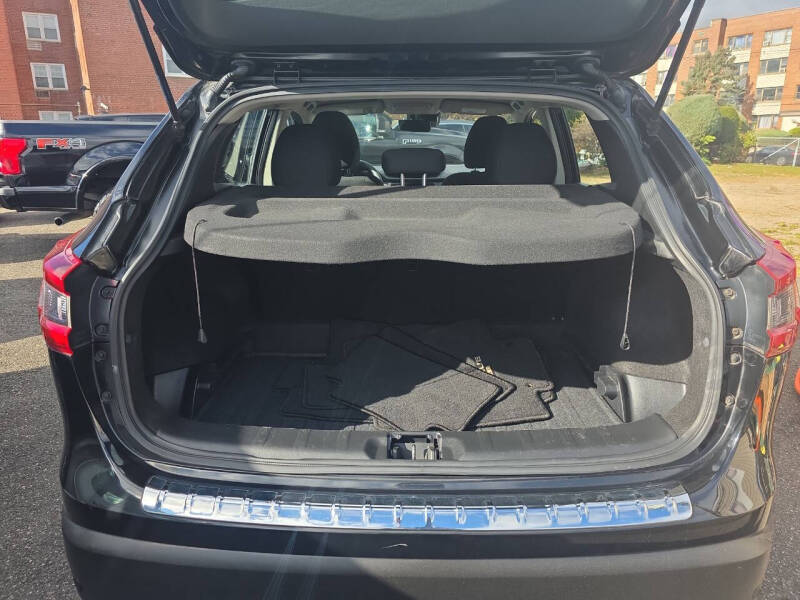 2020 Nissan Rogue Sport S