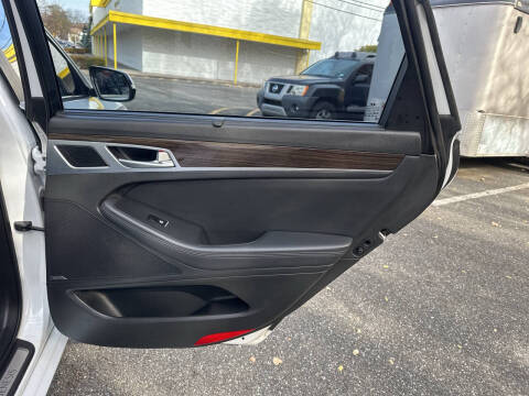 2016 Hyundai Genesis 3.8L