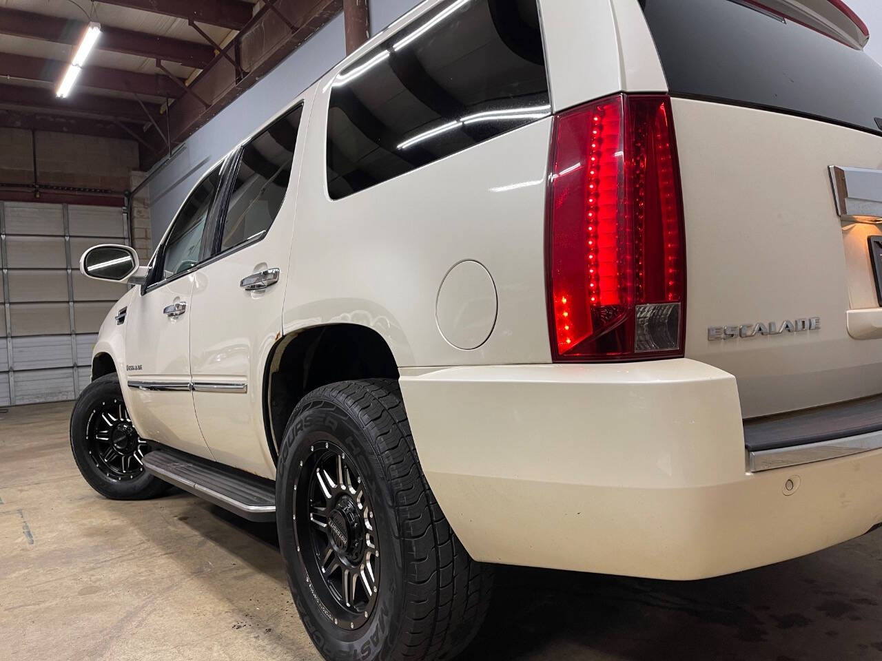 2007 Cadillac Escalade for sale at Sapphire Motors in Gurnee, IL