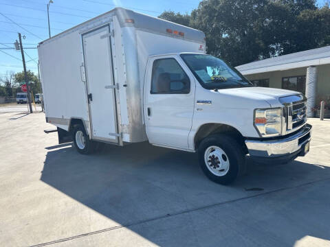 2013 Ford E-Series