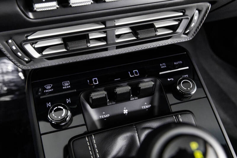 2024 Porsche 911 GT3 Touring