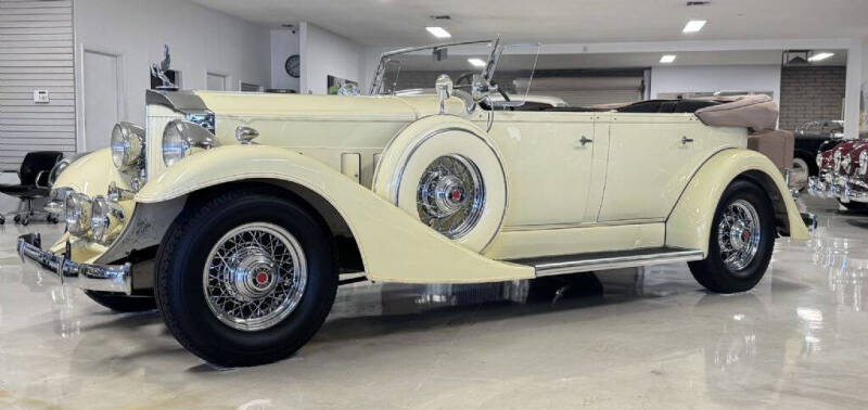 1933 Packard Eight