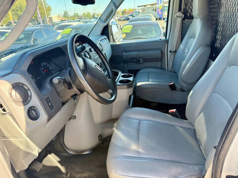 2011 Ford E-Series E-150