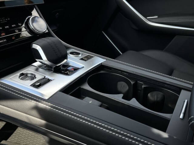 2026 Jaguar F-PACE P250 R-Dynamic S