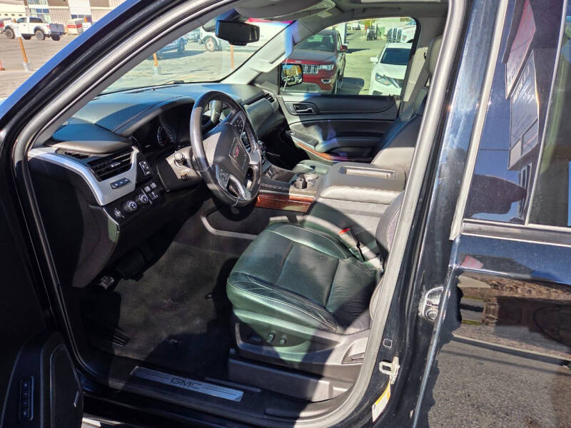 2019 GMC Yukon XL SLT