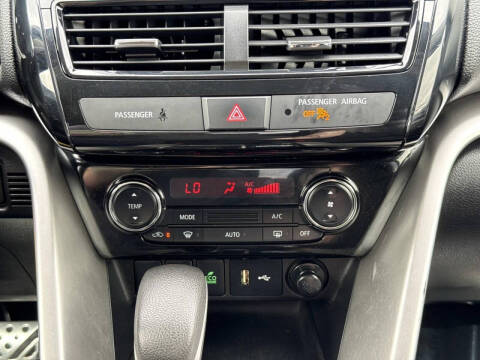 2022 Mitsubishi Eclipse Cross ES