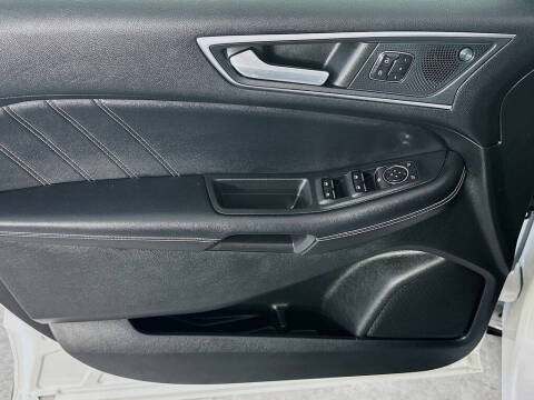 2022 Ford Edge ST