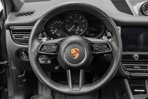2023 Porsche Macan