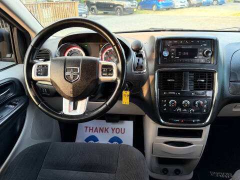 2016 Dodge Grand Caravan SE