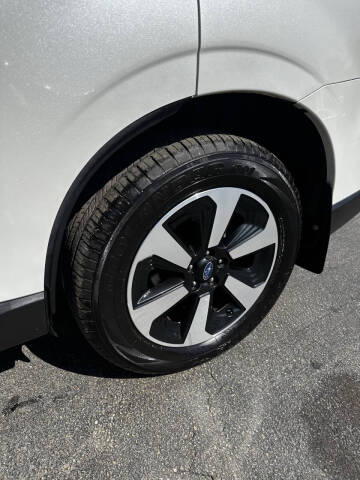 2017 Subaru Forester 2.5i Limited