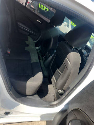 2013 Dodge Charger SE