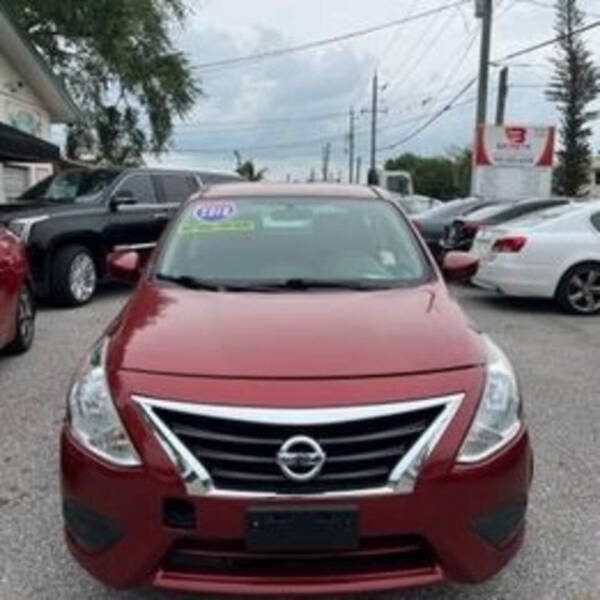 2018 Nissan Versa