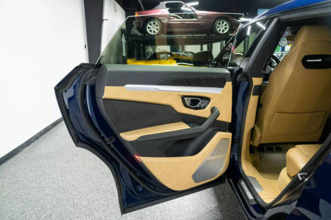 2019 Lamborghini Urus