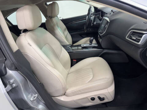 2015 Maserati Ghibli