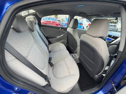 2014 Hyundai Accent GLS