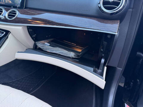 2018 Mercedes-Benz E-Class E 300