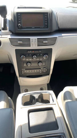 2014 Volkswagen Routan