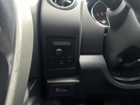 2009 Nissan Rogue SL