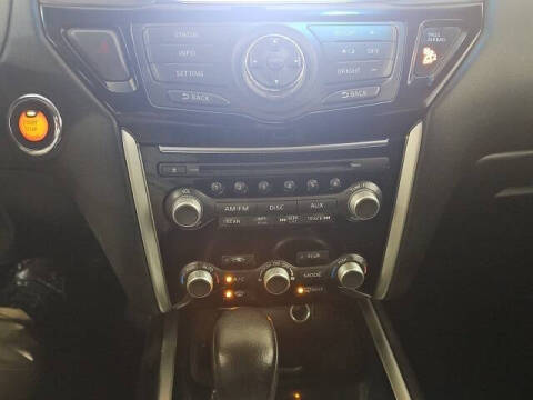 2013 Nissan Pathfinder SV