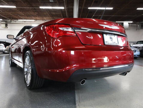 2013 Chrysler 200 Limited