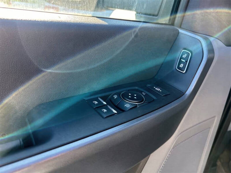 2023 Ford F-600 Super Duty