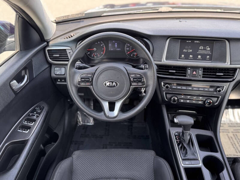 2018 Kia Optima LX