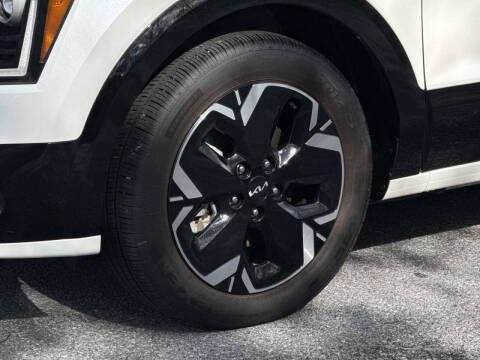 2023 Kia Niro EV Wind