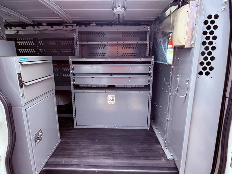 2013 Chevrolet Express 2500