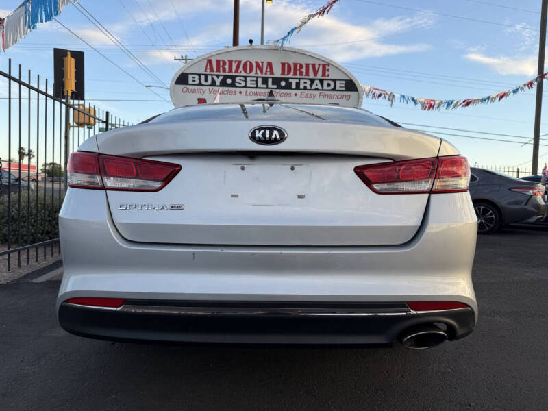 2017 Kia Optima LX