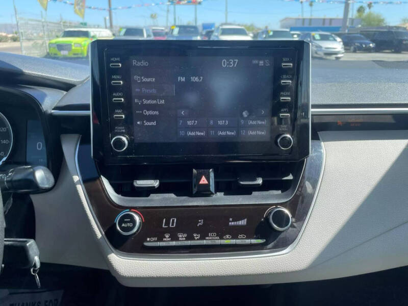 2020 Toyota Corolla LE