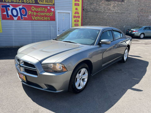 2011 Dodge Charger for sale at RON'S AUTO SALES INC in Cicero IL
