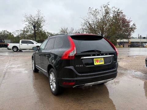 2016 Volvo XC60 T5 Drive-E
