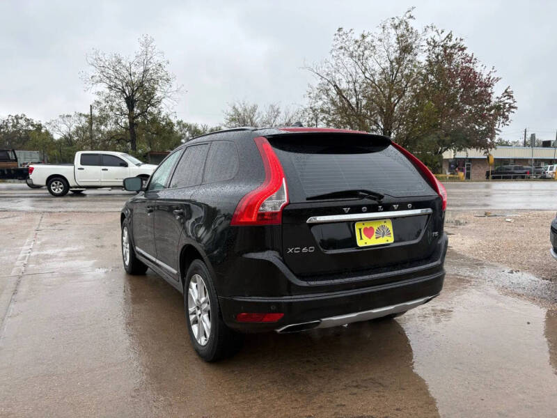 2016 Volvo XC60 T5 Drive-E