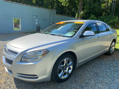 2009 Chevrolet Malibu for sale at Triple B Auto Sales in Siler City NC