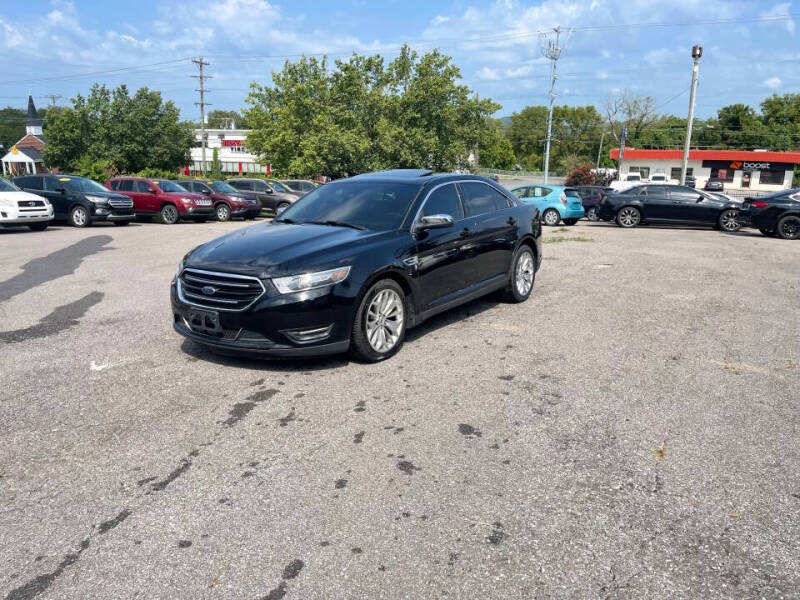 2018 Ford Taurus Limited