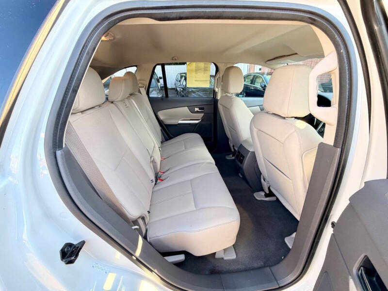 2013 Ford Edge SE