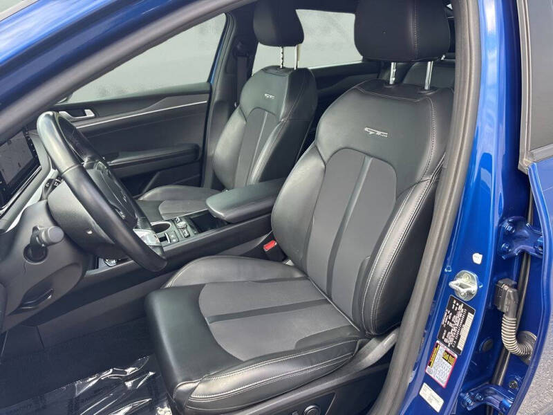 2022 Kia K5