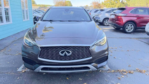 2018 Infiniti QX30 Luxury