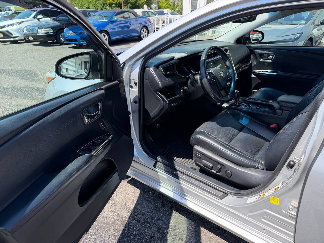 2013 Toyota Avalon 2