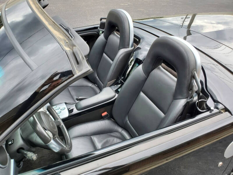 2004 Chevrolet SSR LS