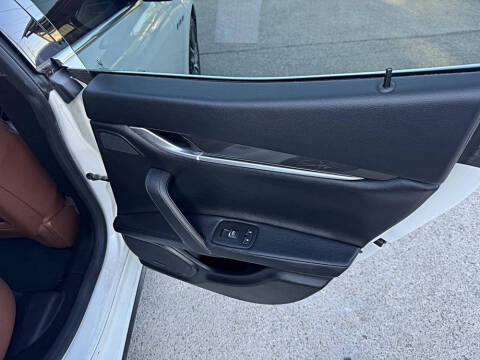 2016 Maserati Ghibli